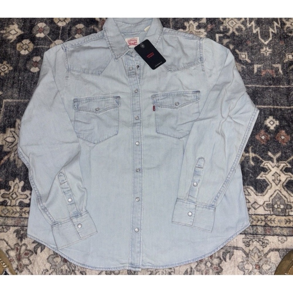 Levi's Essential Western Shirt Women Size Small Denim Standard Fit Pearl Snap